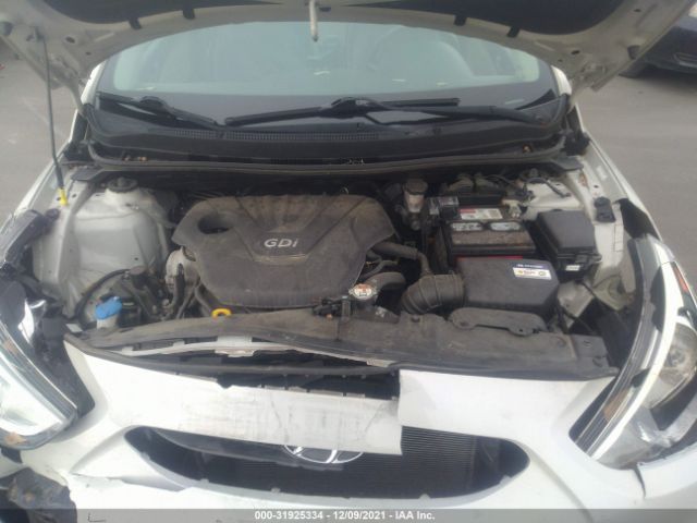 Photo 9 VIN: KMHCT4AE9GU062727 - HYUNDAI ACCENT 