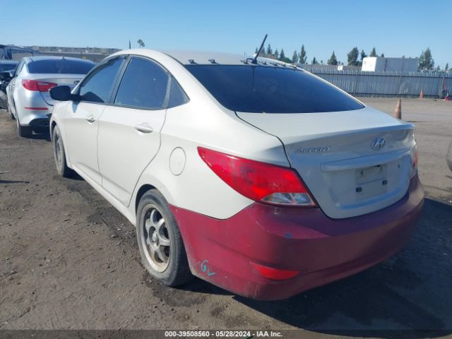 Photo 2 VIN: KMHCT4AE9GU947655 - HYUNDAI ACCENT 