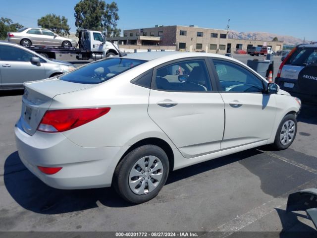 Photo 3 VIN: KMHCT4AE9GU983393 - HYUNDAI ACCENT 