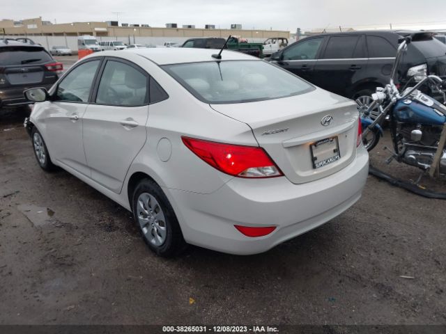 Photo 2 VIN: KMHCT4AE9HU168032 - HYUNDAI ACCENT 