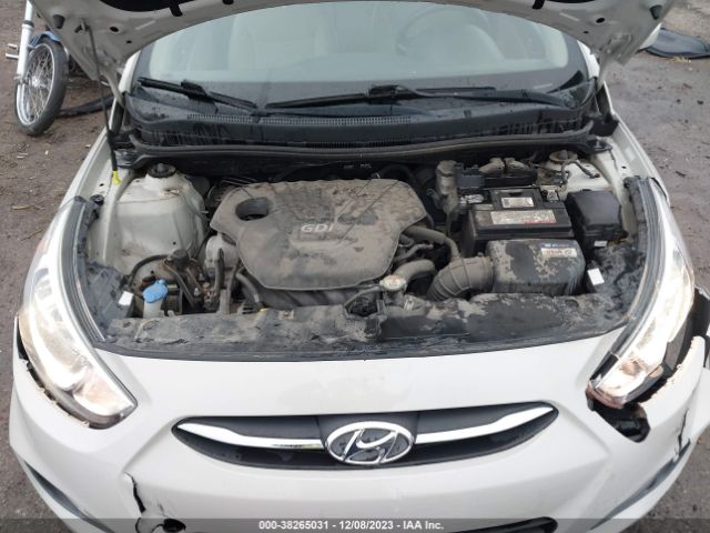 Photo 9 VIN: KMHCT4AE9HU168032 - HYUNDAI ACCENT 