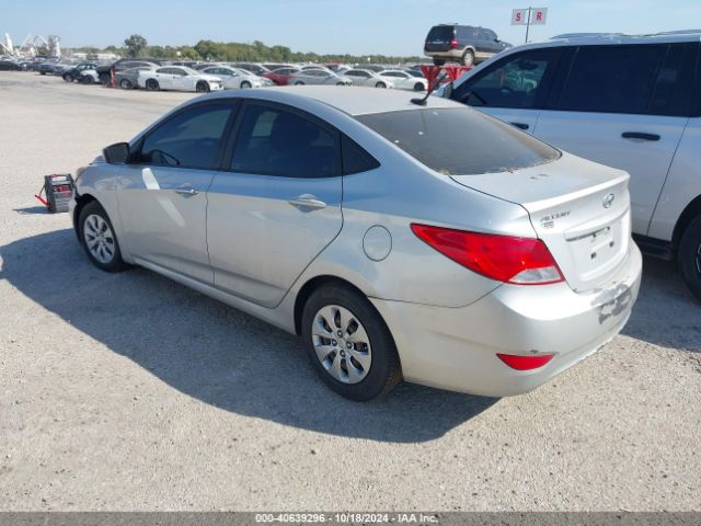 Photo 2 VIN: KMHCT4AE9HU179404 - HYUNDAI ACCENT 