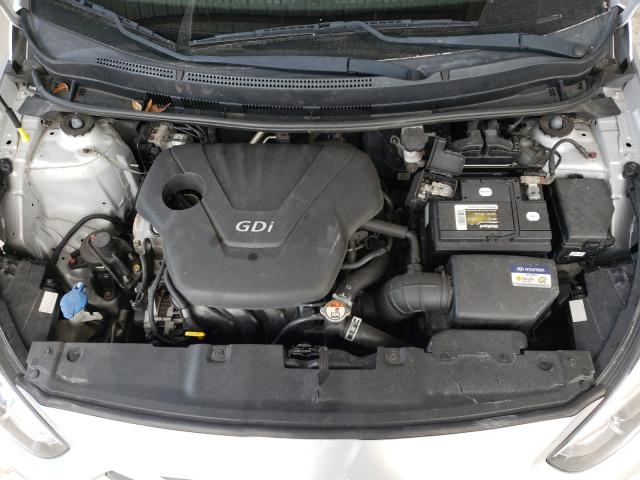 Photo 6 VIN: KMHCT4AE9HU230304 - HYUNDAI ACCENT SE 