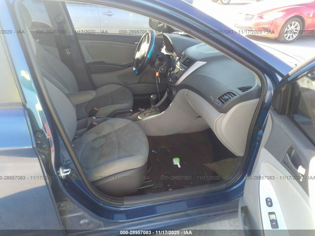 Photo 4 VIN: KMHCT4AE9HU307754 - HYUNDAI ACCENT 