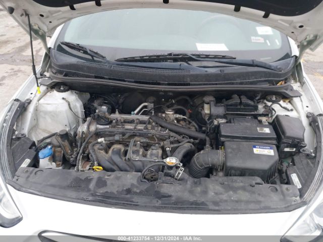 Photo 9 VIN: KMHCT4AE9HU375973 - HYUNDAI ACCENT 