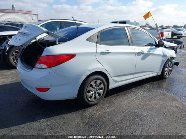 Photo 3 VIN: KMHCT4AE9HU388335 - HYUNDAI ACCENT 