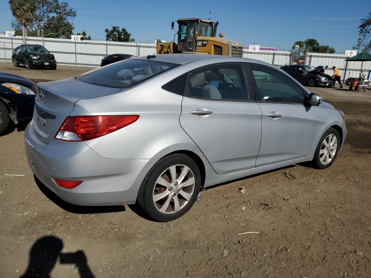 Photo 2 VIN: KMHCT4AEXDU538866 - HYUNDAI ACCENT 