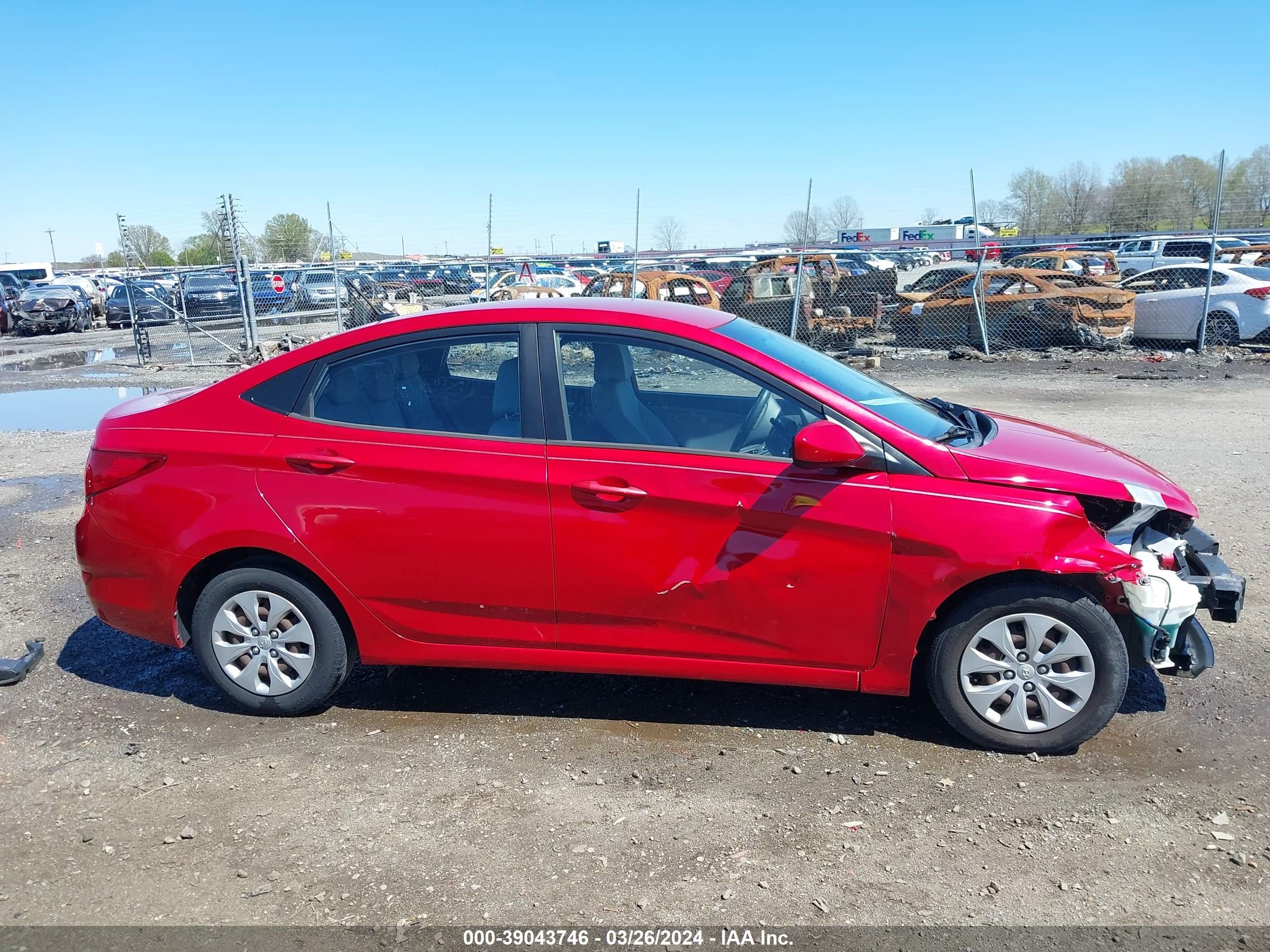 Photo 12 VIN: KMHCT4AEXFU802008 - HYUNDAI ACCENT 