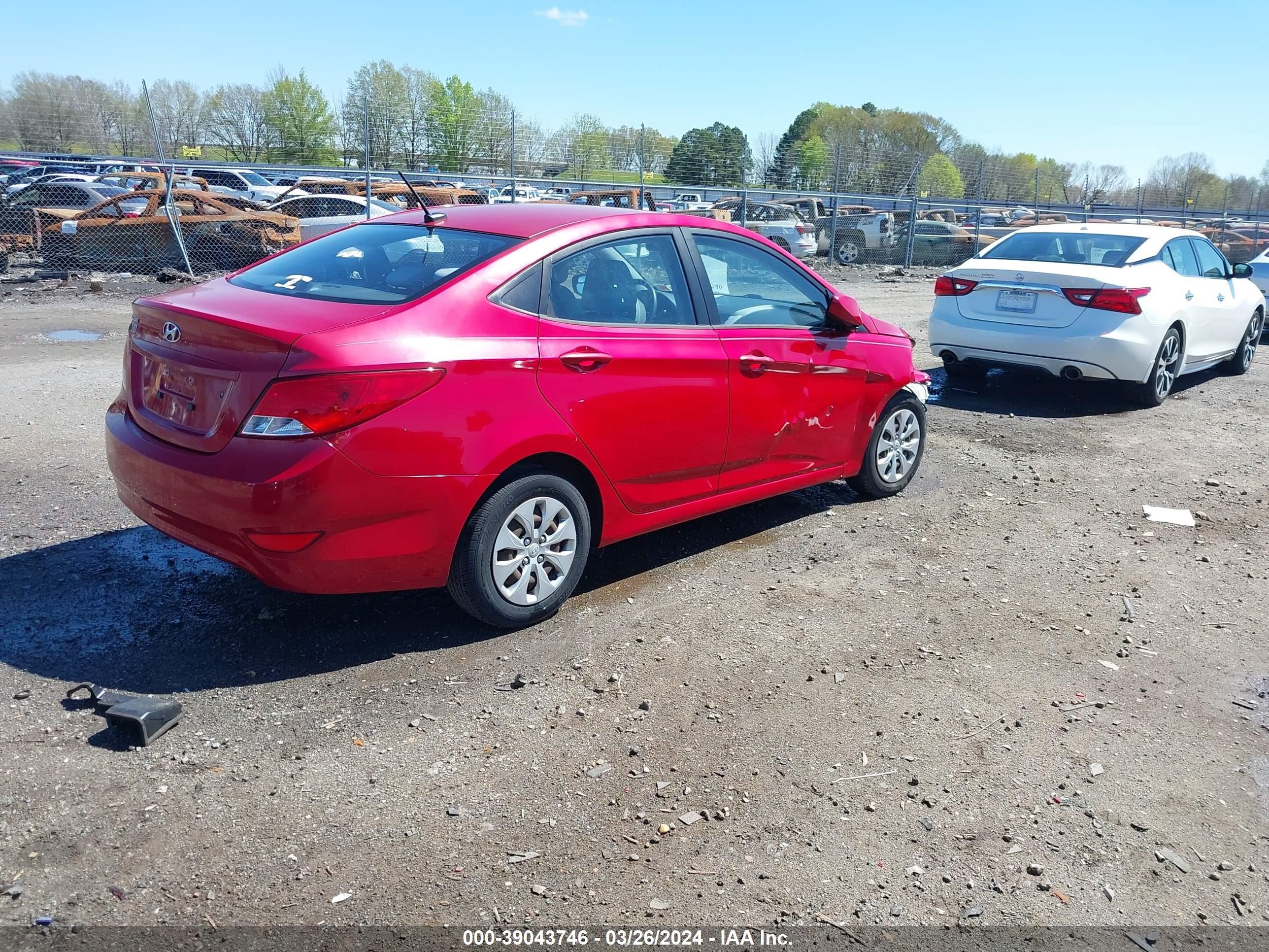 Photo 3 VIN: KMHCT4AEXFU802008 - HYUNDAI ACCENT 