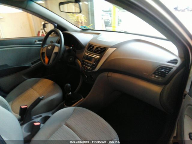 Photo 4 VIN: KMHCT4AEXFU811310 - HYUNDAI ACCENT 