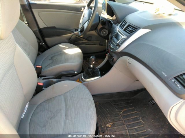 Photo 4 VIN: KMHCT4AEXGU047816 - HYUNDAI ACCENT 