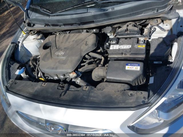 Photo 9 VIN: KMHCT4AEXGU053583 - HYUNDAI ACCENT 