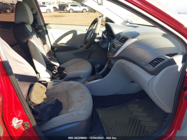 Photo 4 VIN: KMHCT4AEXGU062395 - HYUNDAI ACCENT 