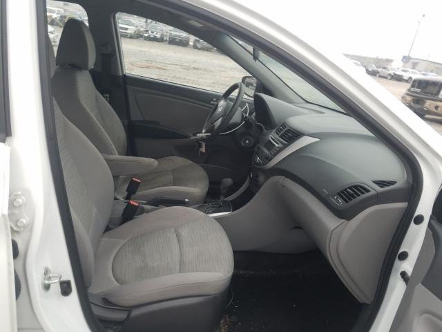 Photo 4 VIN: KMHCT4AEXGU073123 - HYUNDAI ACCENT SE 