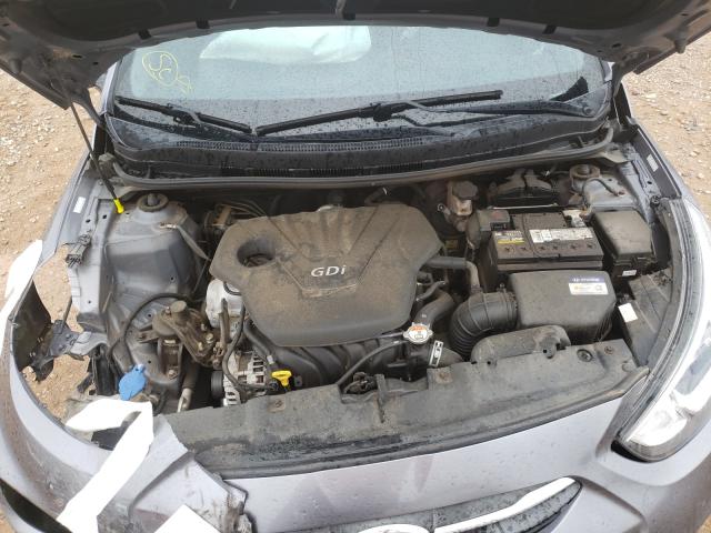 Photo 6 VIN: KMHCT4AEXGU073493 - HYUNDAI ACCENT SE 