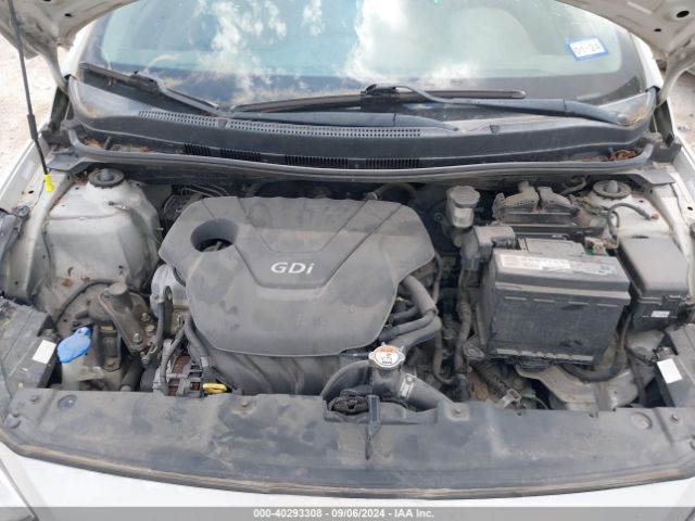 Photo 9 VIN: KMHCT4AEXGU127388 - HYUNDAI ACCENT 