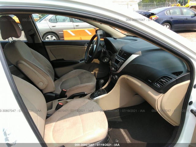 Photo 4 VIN: KMHCT4AEXGU158799 - HYUNDAI ACCENT 