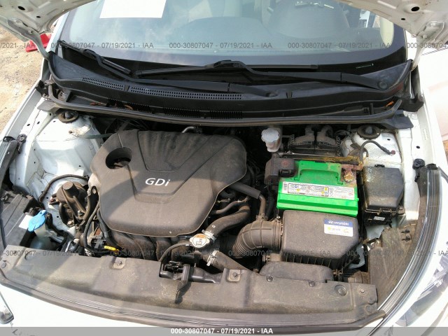 Photo 9 VIN: KMHCT4AEXGU158799 - HYUNDAI ACCENT 