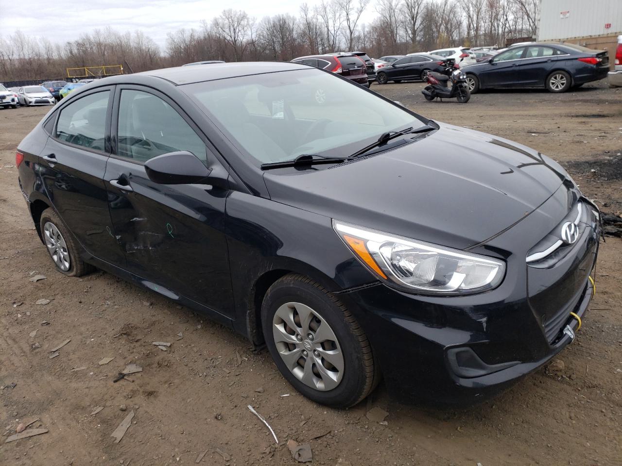 Photo 3 VIN: KMHCT4AEXGU163727 - HYUNDAI ACCENT 