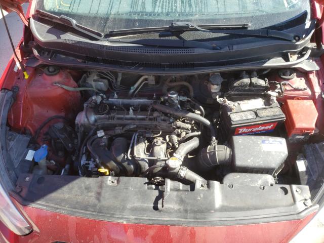 Photo 6 VIN: KMHCT4AEXGU965730 - HYUNDAI ACCENT SE 