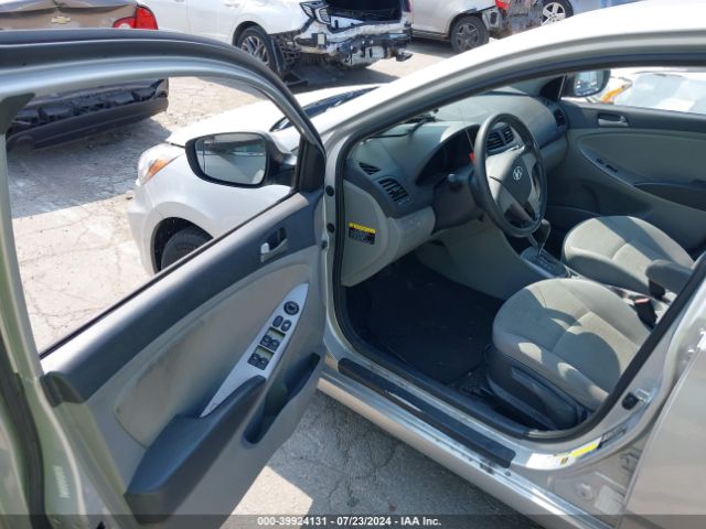 Photo 4 VIN: KMHCT4AEXGU981166 - HYUNDAI ACCENT 