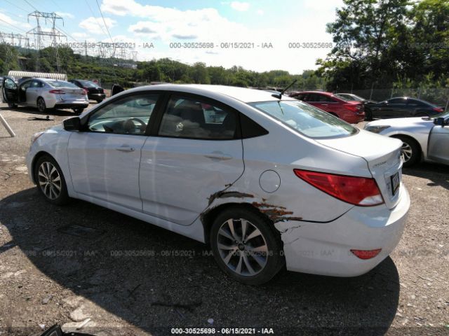 Photo 2 VIN: KMHCT4AEXHU362424 - HYUNDAI ACCENT 