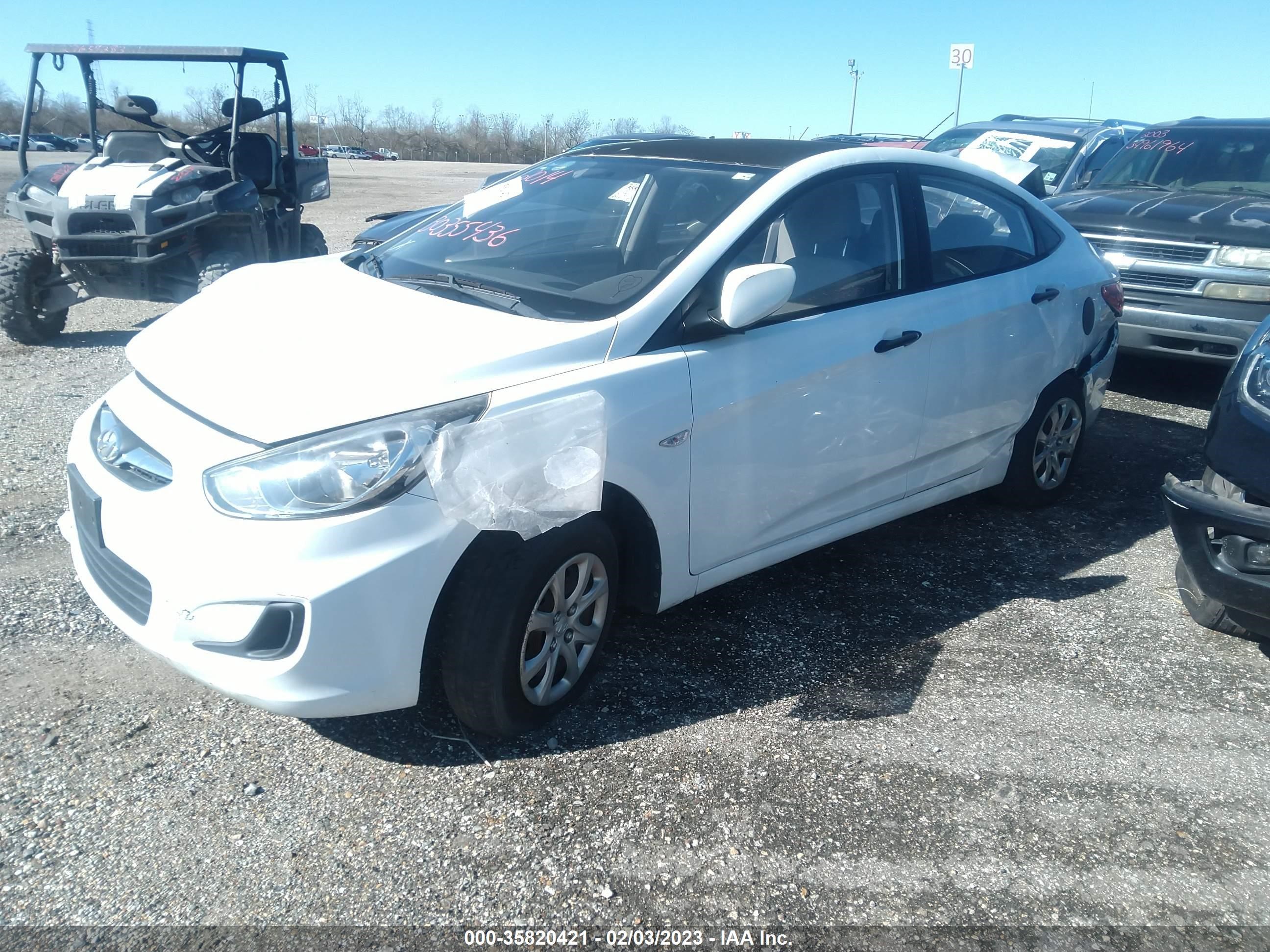 Photo 1 VIN: KMHCT4NBXEU488939 - HYUNDAI ACCENT 