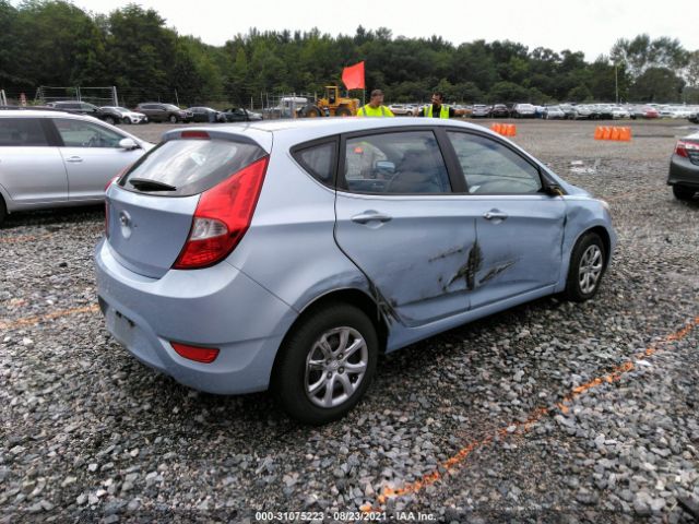 Photo 3 VIN: KMHCT5AE0CU003064 - HYUNDAI ACCENT 