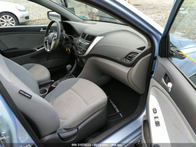 Photo 4 VIN: KMHCT5AE0CU003064 - HYUNDAI ACCENT 