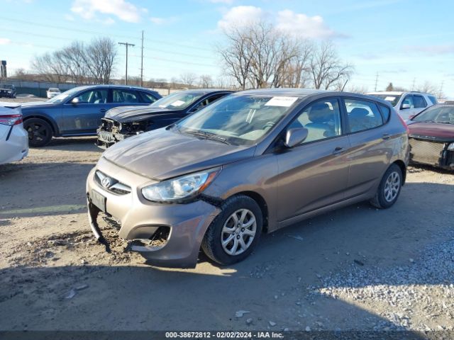 Photo 1 VIN: KMHCT5AE0CU026229 - HYUNDAI ACCENT 