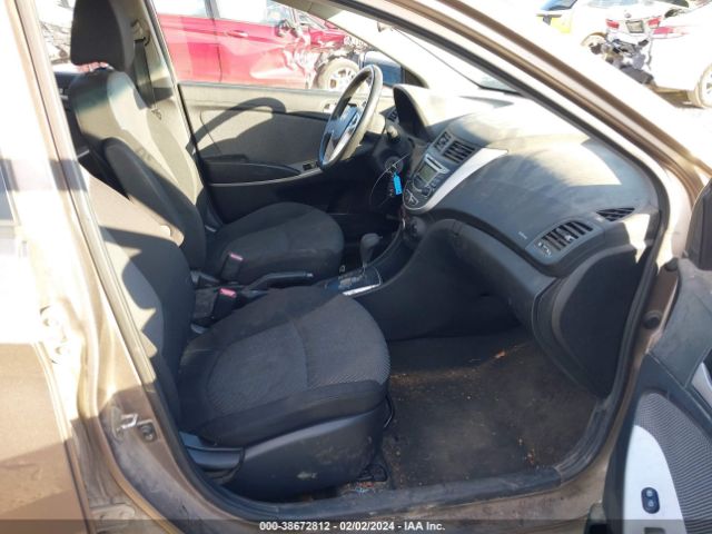 Photo 4 VIN: KMHCT5AE0CU026229 - HYUNDAI ACCENT 