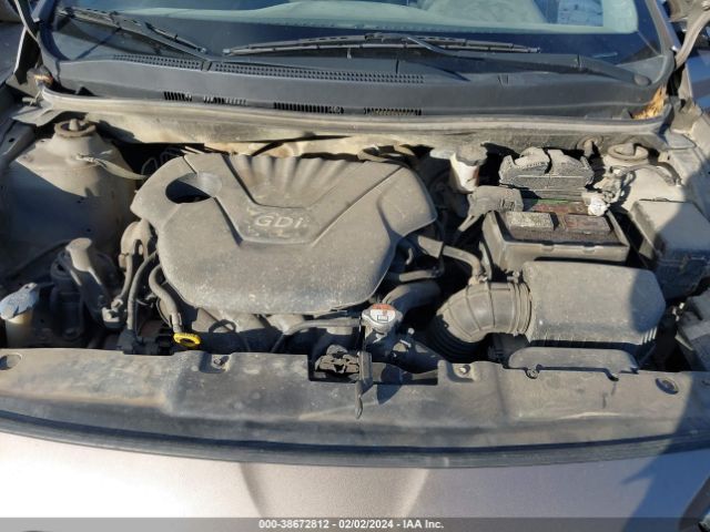 Photo 9 VIN: KMHCT5AE0CU026229 - HYUNDAI ACCENT 