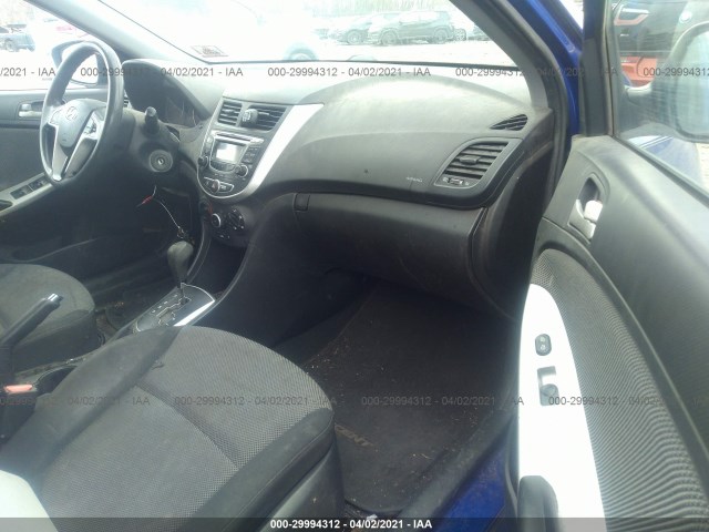 Photo 4 VIN: KMHCT5AE0CU044875 - HYUNDAI ACCENT 