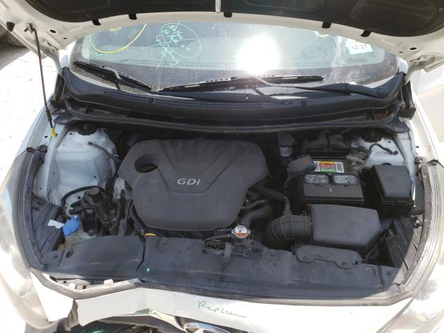 Photo 6 VIN: KMHCT5AE0DU084617 - HYUNDAI ACCENT GS 