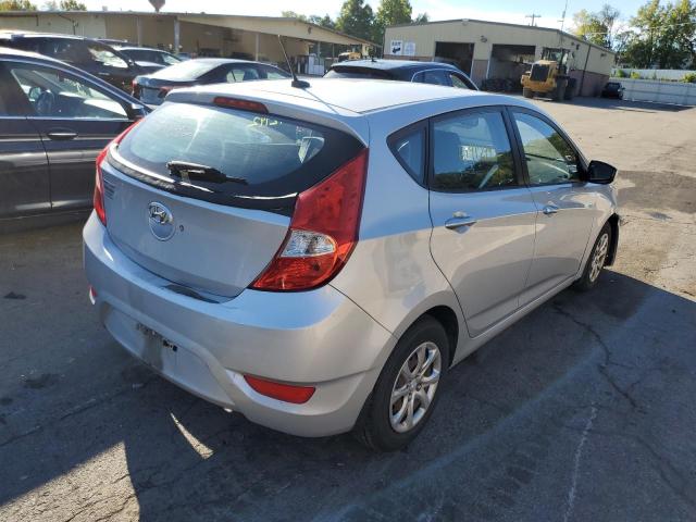 Photo 3 VIN: KMHCT5AE0EU165733 - HYUNDAI ACCENT 