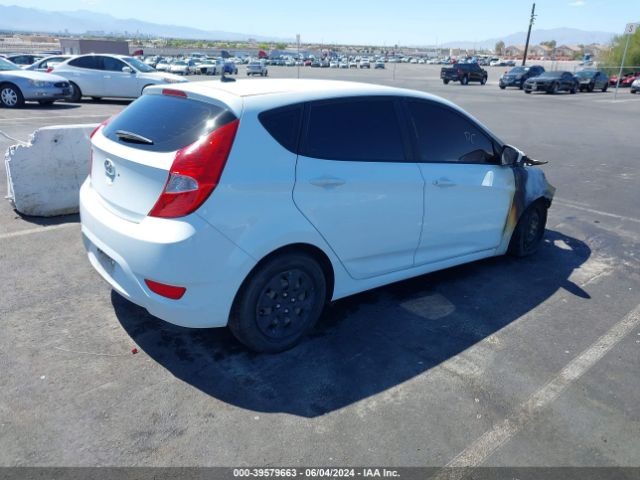 Photo 3 VIN: KMHCT5AE0FU219209 - HYUNDAI ACCENT 