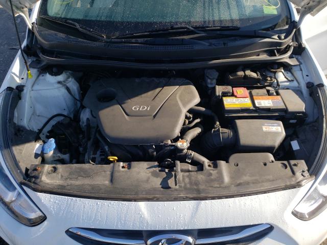 Photo 6 VIN: KMHCT5AE0GU283493 - HYUNDAI ACCENT SE 