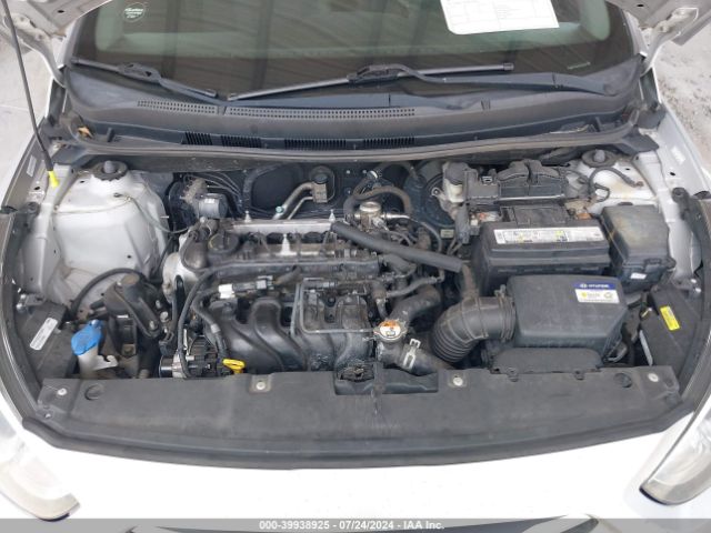 Photo 9 VIN: KMHCT5AE0HU315926 - HYUNDAI ACCENT 