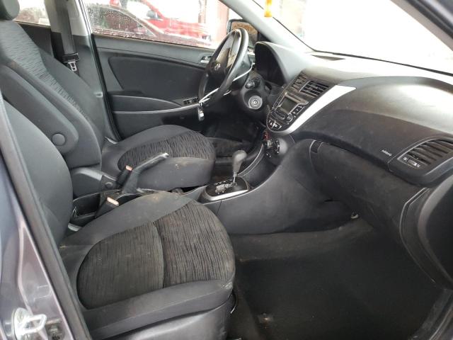 Photo 4 VIN: KMHCT5AE0HU325646 - HYUNDAI ACCENT SE 