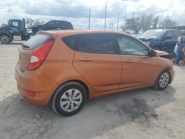 Photo 2 VIN: KMHCT5AE0HU326540 - HYUNDAI ACCENT SE 