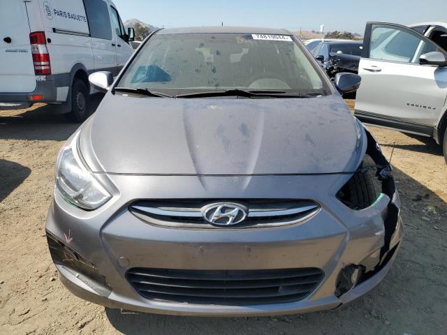 Photo 4 VIN: KMHCT5AE0HU343726 - HYUNDAI ACCENT SE 