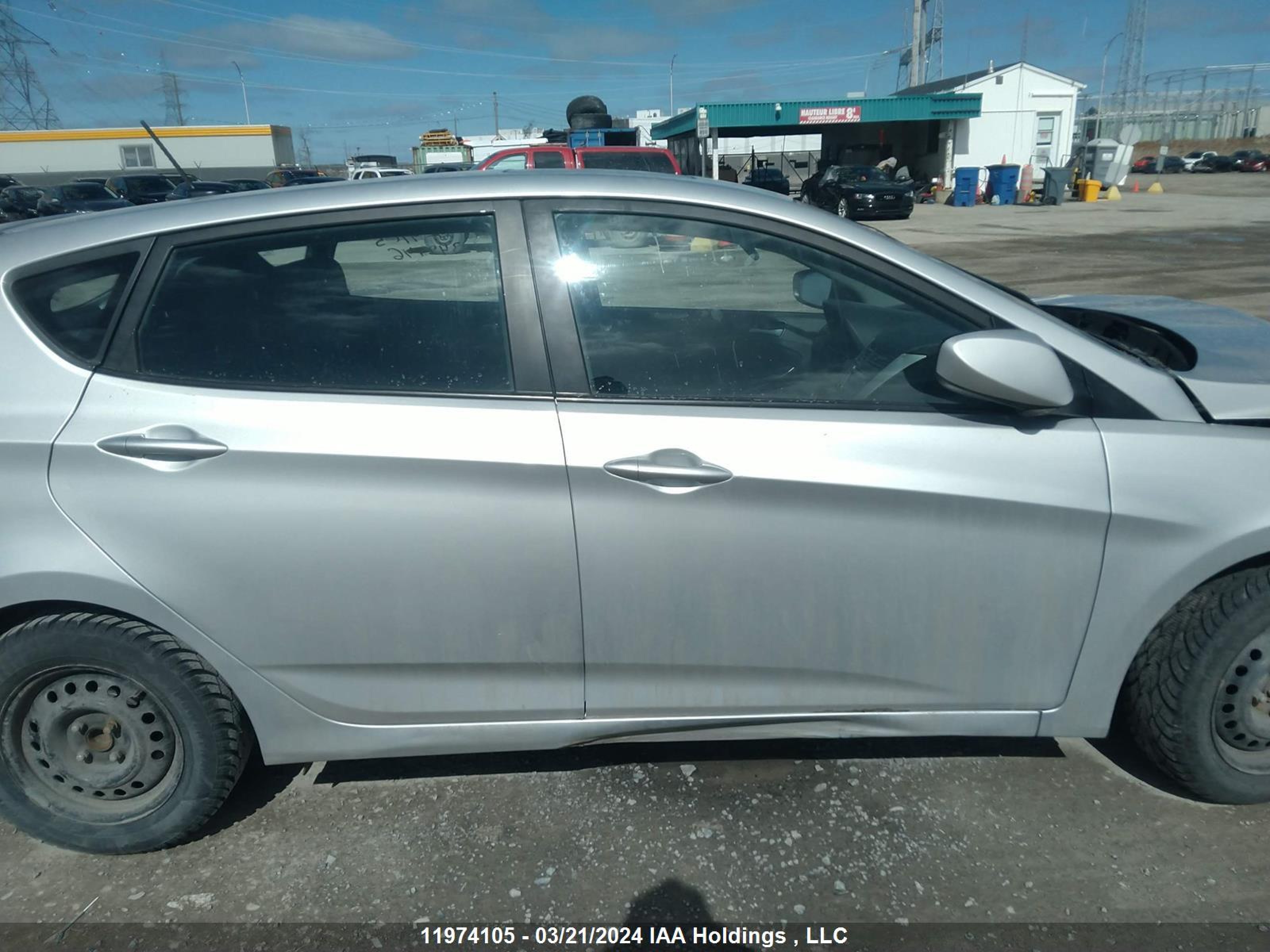 Photo 13 VIN: KMHCT5AE0HU349946 - HYUNDAI ACCENT 