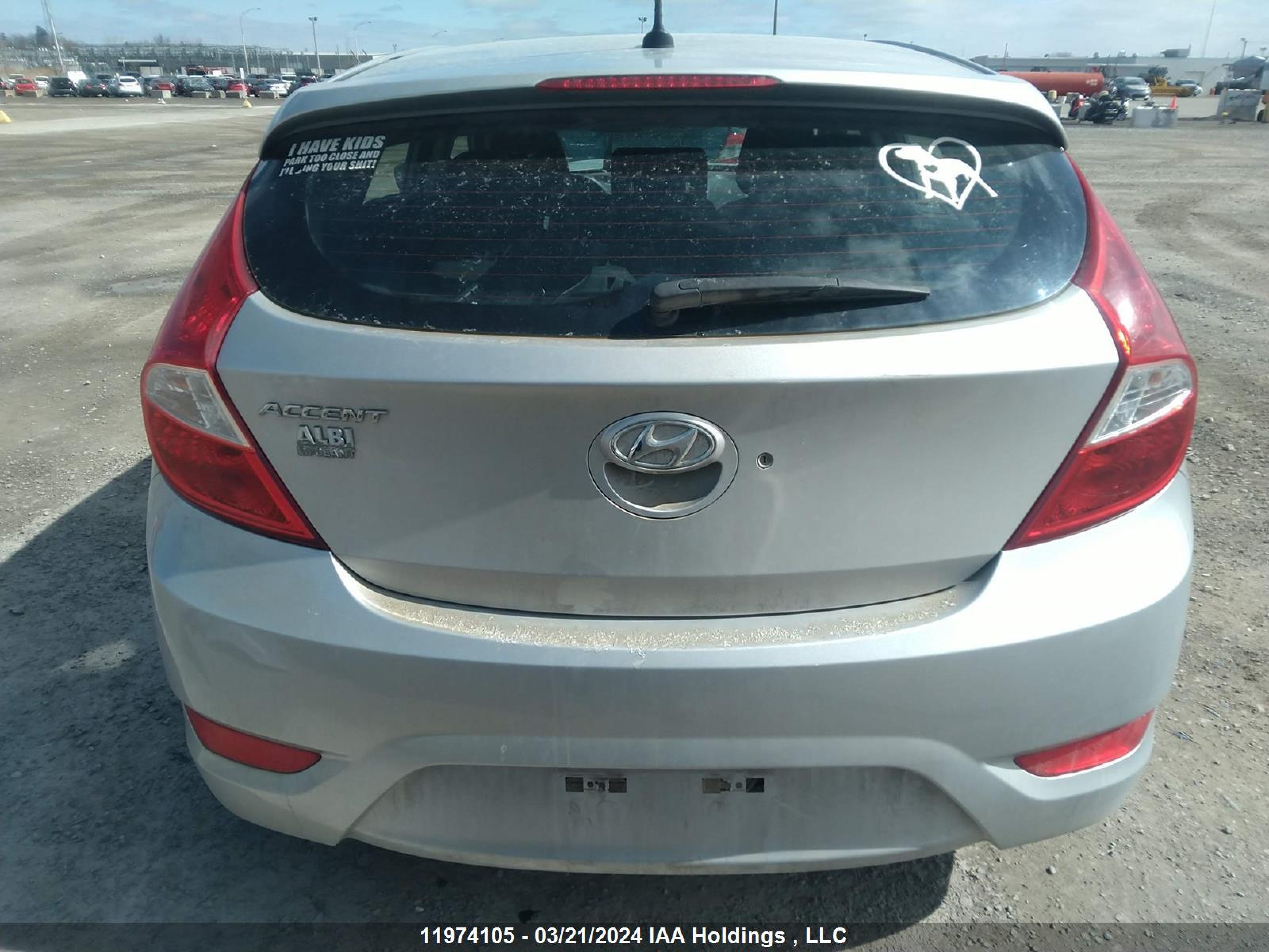 Photo 16 VIN: KMHCT5AE0HU349946 - HYUNDAI ACCENT 