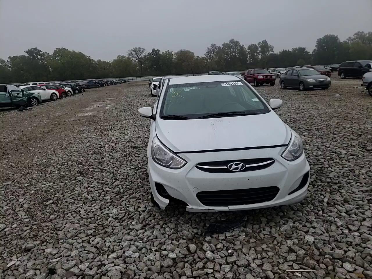 Photo 10 VIN: KMHCT5AE0HU362566 - HYUNDAI ACCENT SE 