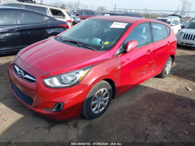 Photo 1 VIN: KMHCT5AE1CU028457 - HYUNDAI ACCENT 