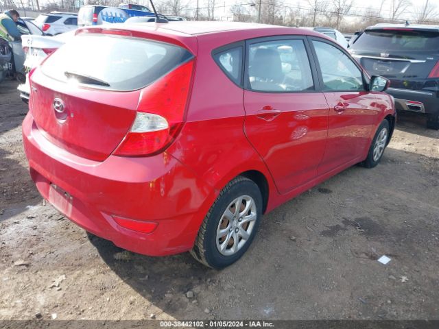 Photo 3 VIN: KMHCT5AE1CU028457 - HYUNDAI ACCENT 