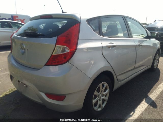 Photo 3 VIN: KMHCT5AE1DU062349 - HYUNDAI ACCENT 