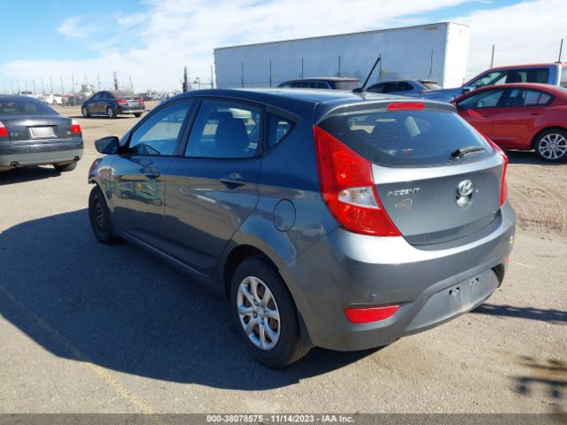 Photo 2 VIN: KMHCT5AE1DU092581 - HYUNDAI ACCENT 