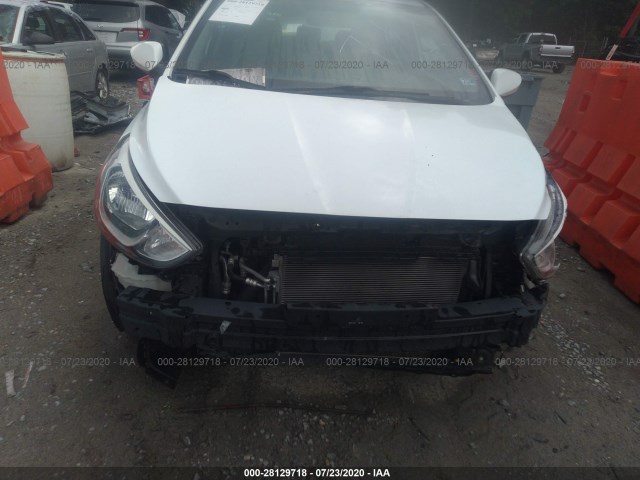 Photo 5 VIN: KMHCT5AE1FU203259 - HYUNDAI ACCENT 