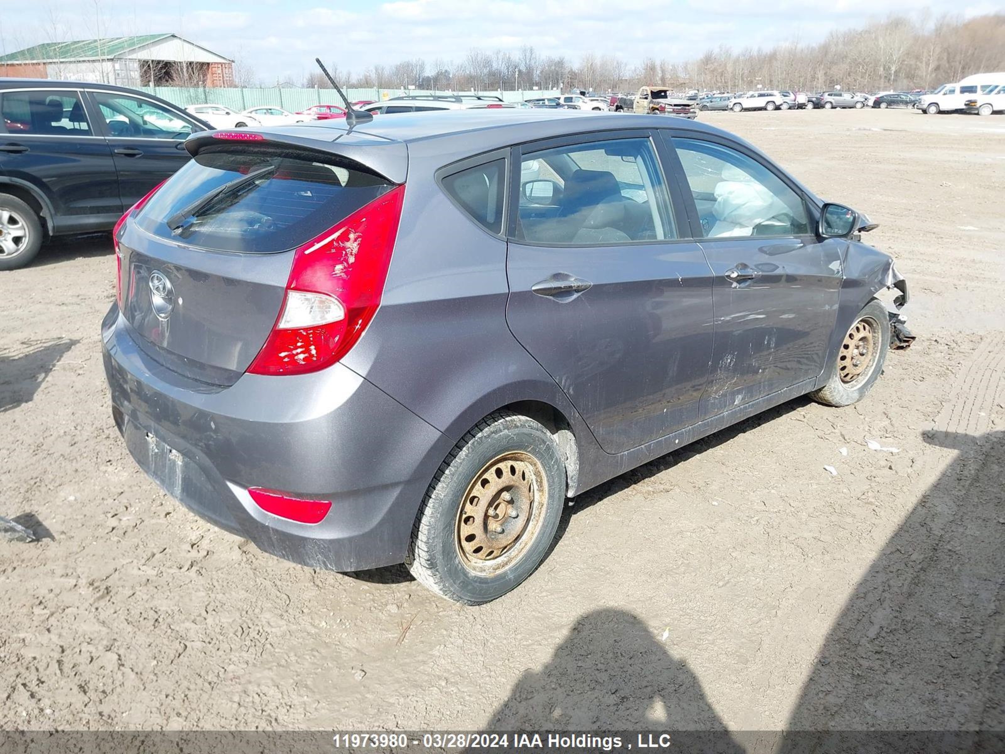 Photo 3 VIN: KMHCT5AE1FU210969 - HYUNDAI ACCENT 